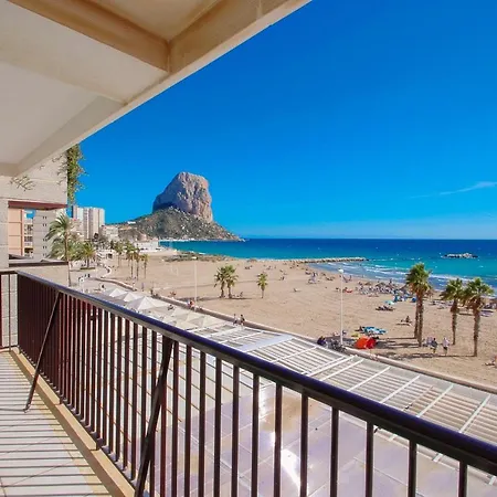 Ines-3 - Oceanfront In Apartment